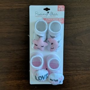 ☀️NWT Moon and Star Themed 3D Socks 0-12 months